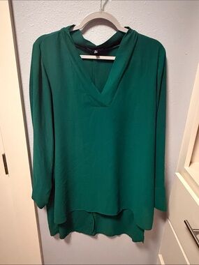 Eloquii Emerald Green V-Neck Tunic Blouse